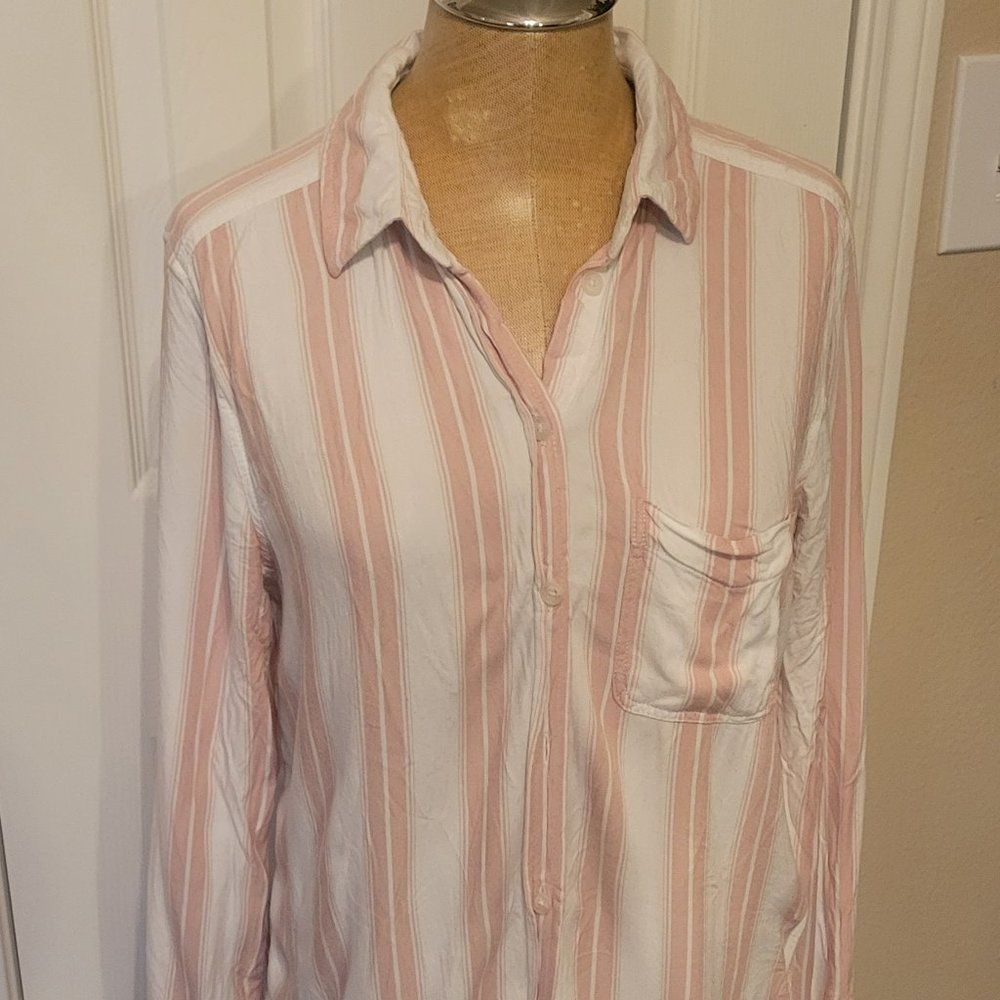 American Eagle Blush Striped Button-up Shirt